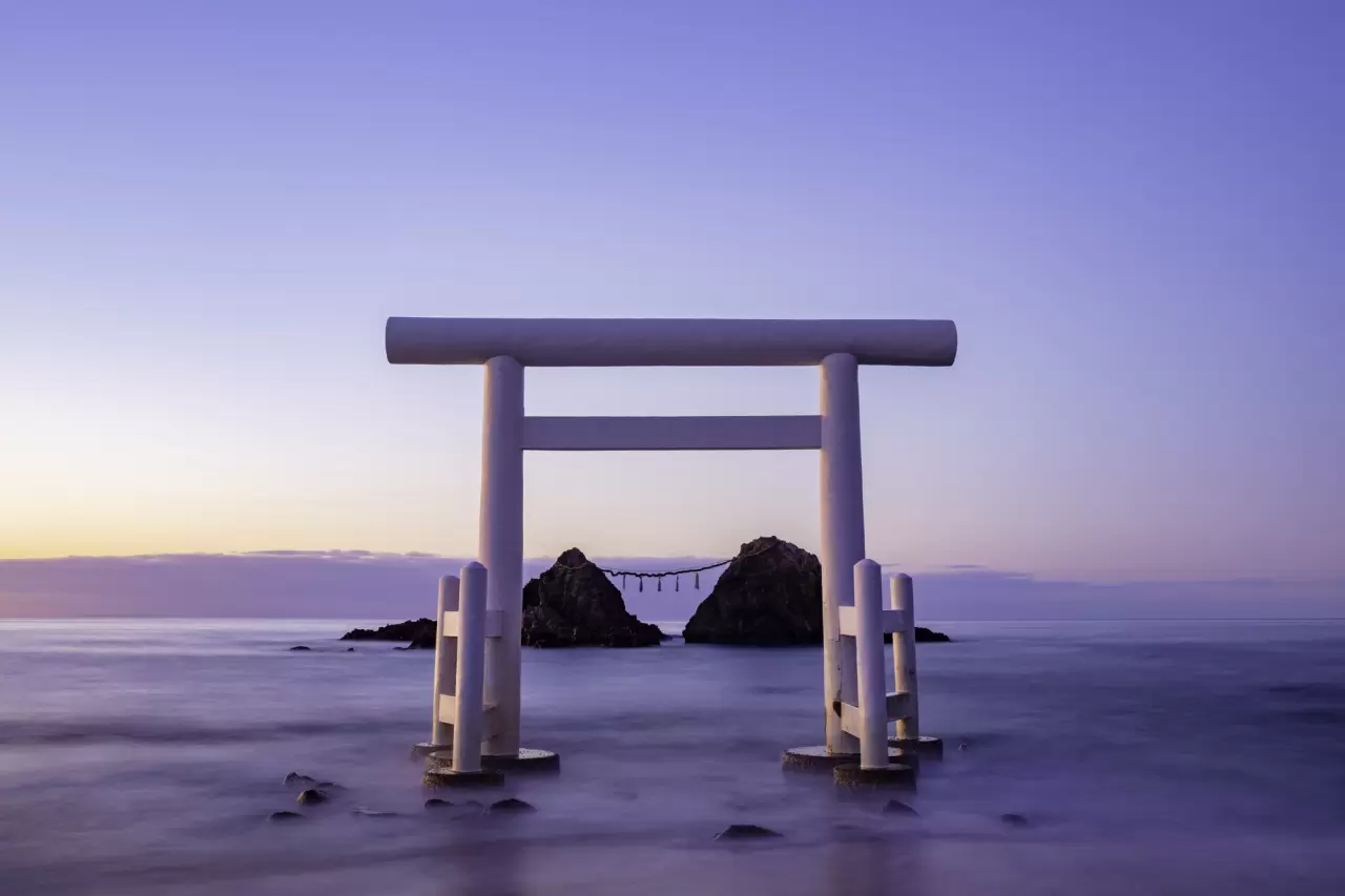 Sakurai Futamigaura's Couple Stones - Access, Business Hours