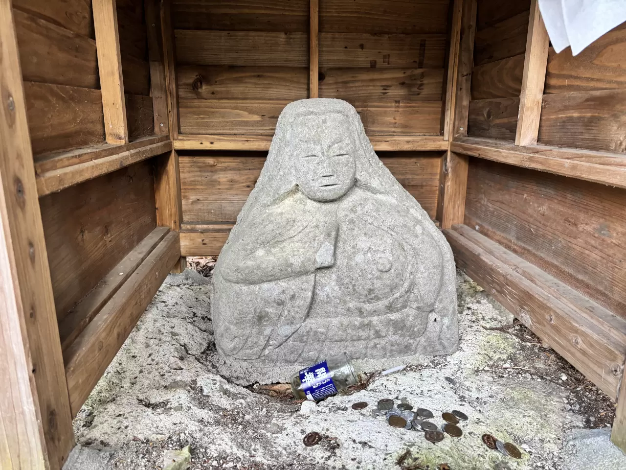 Kagoiwa Jizo - Access, Business Hours, Nearby Spots - Japan Travel