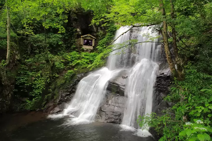 Utsue Forty-Eight Waterfalls - Access, Business Hours, Nearby