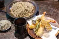 ร้านค้าโคโยอันพาธ