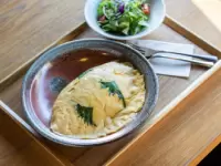 คาเฟ่แกลเลอรีเซนริกะ