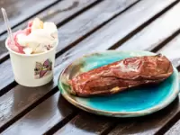 Footbath Cafe Ore no Kin no Yakimo (Roasted Sweet Potato)