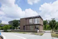ALPEN RUN：Alpen 推出的新一代跑步專賣店。