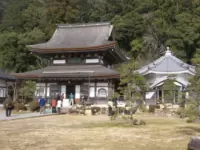텐네이지 사원
